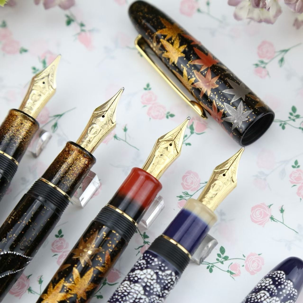Sailor King Profit Maki-e Four Seasons cross point