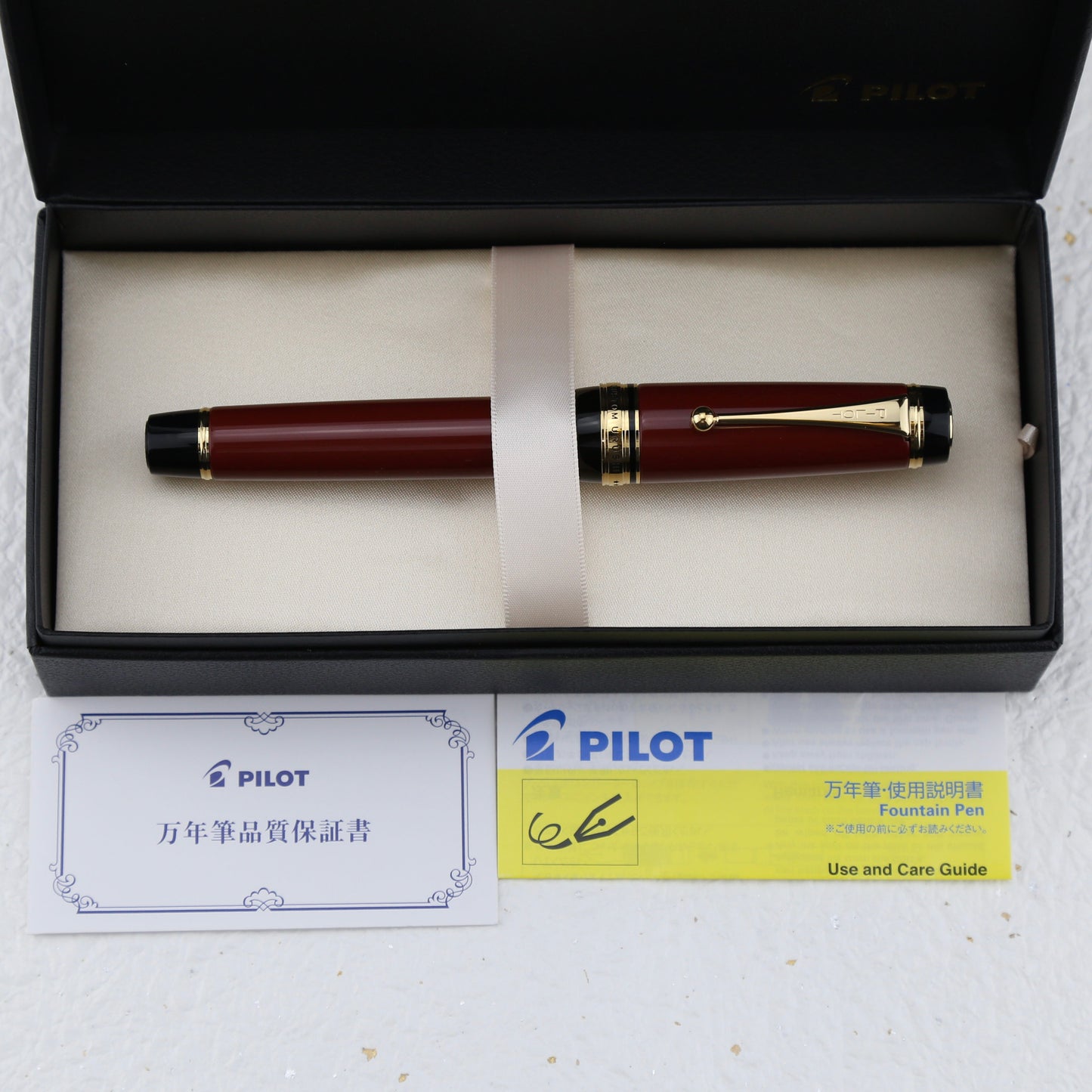 Pilot Custom Urushi 30 Maruzen Limited Edition Fountain Pen — Akane