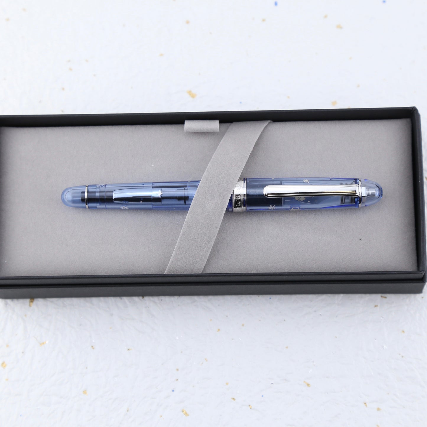 Platinum Limited Edition Fountain Pen “Yuki Asobi”
