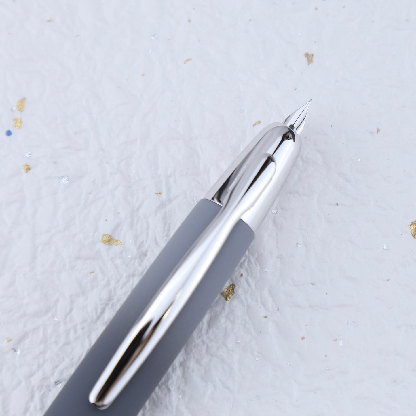 PILOT Capless 2024 Limited Edition "Ishidatami"