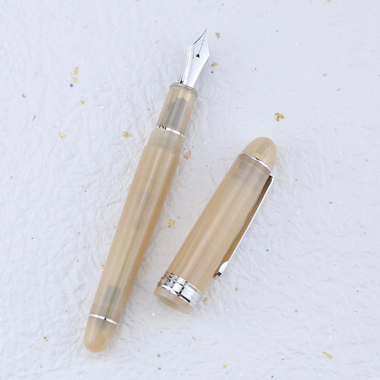 Platinum × Nagasawa Limited Edition Fountain Pen | Milk Tea Pearl