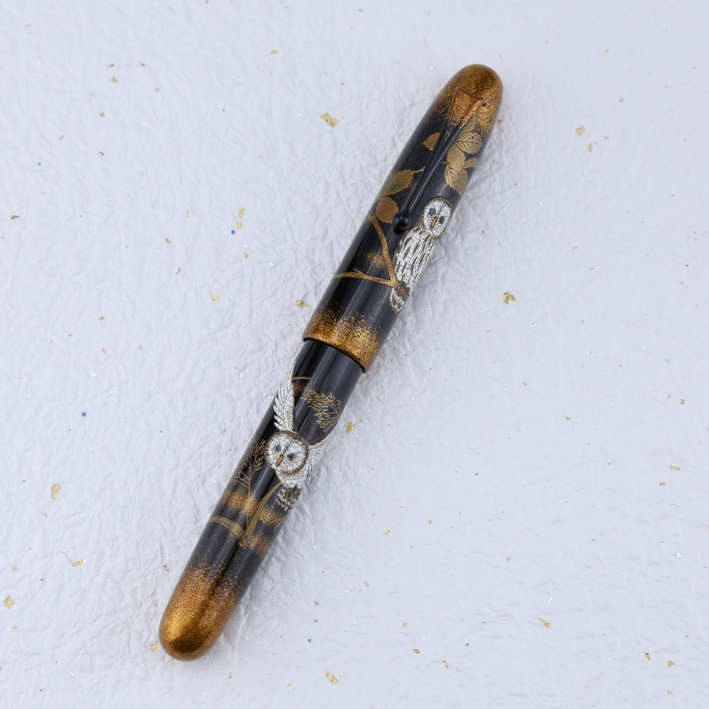 Namiki No. 50 Owl Maki-e Fountain Pen | Togidashi Taka Maki-e & Quail Eggshell Inlay