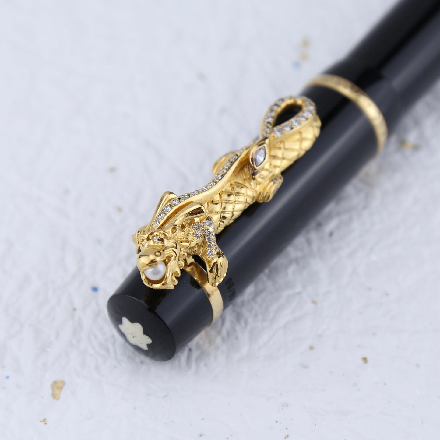Montblanc Dragon 2000 Limited Edition Fountain Pen