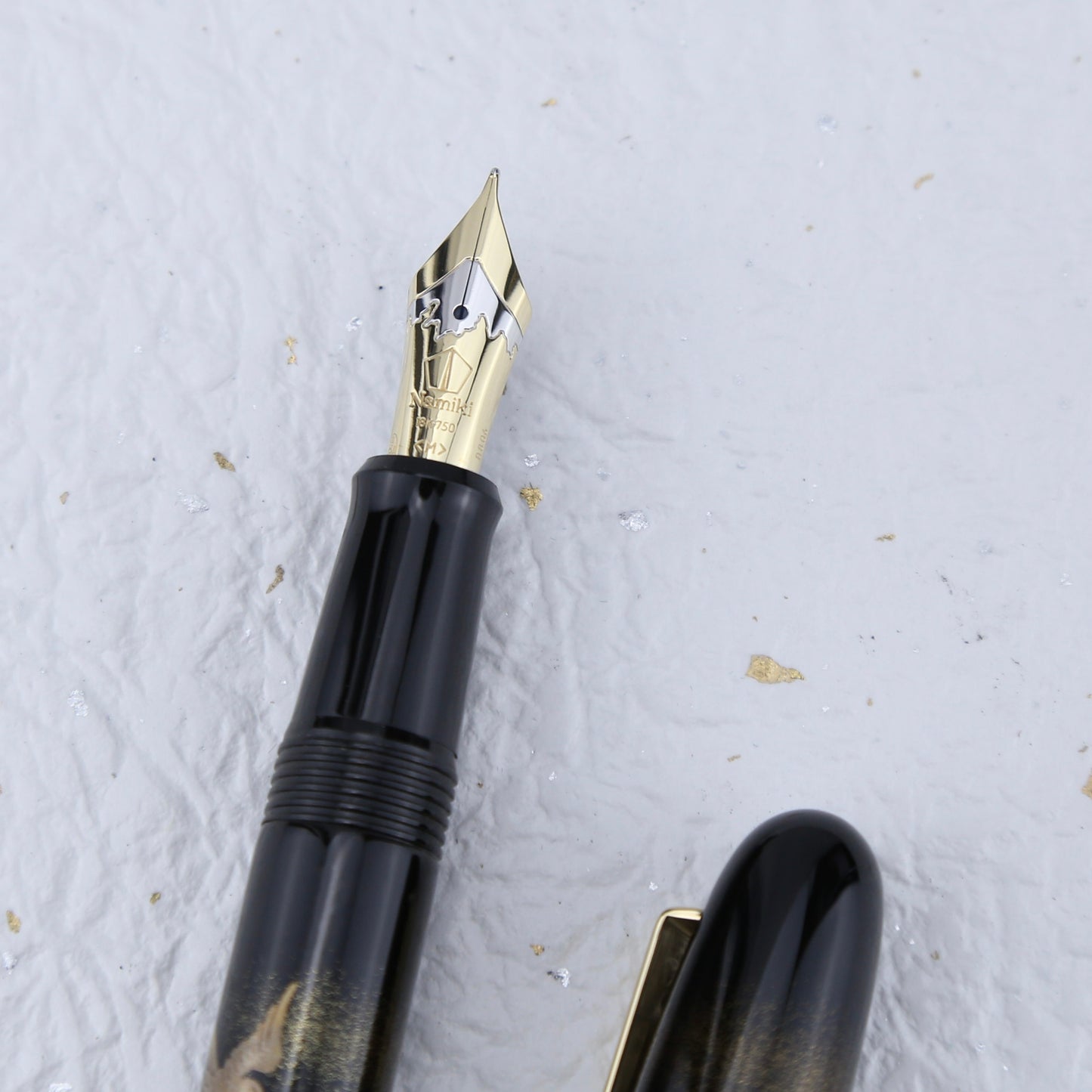Namiki Wave and Plover Maki-e Fountain Pen
