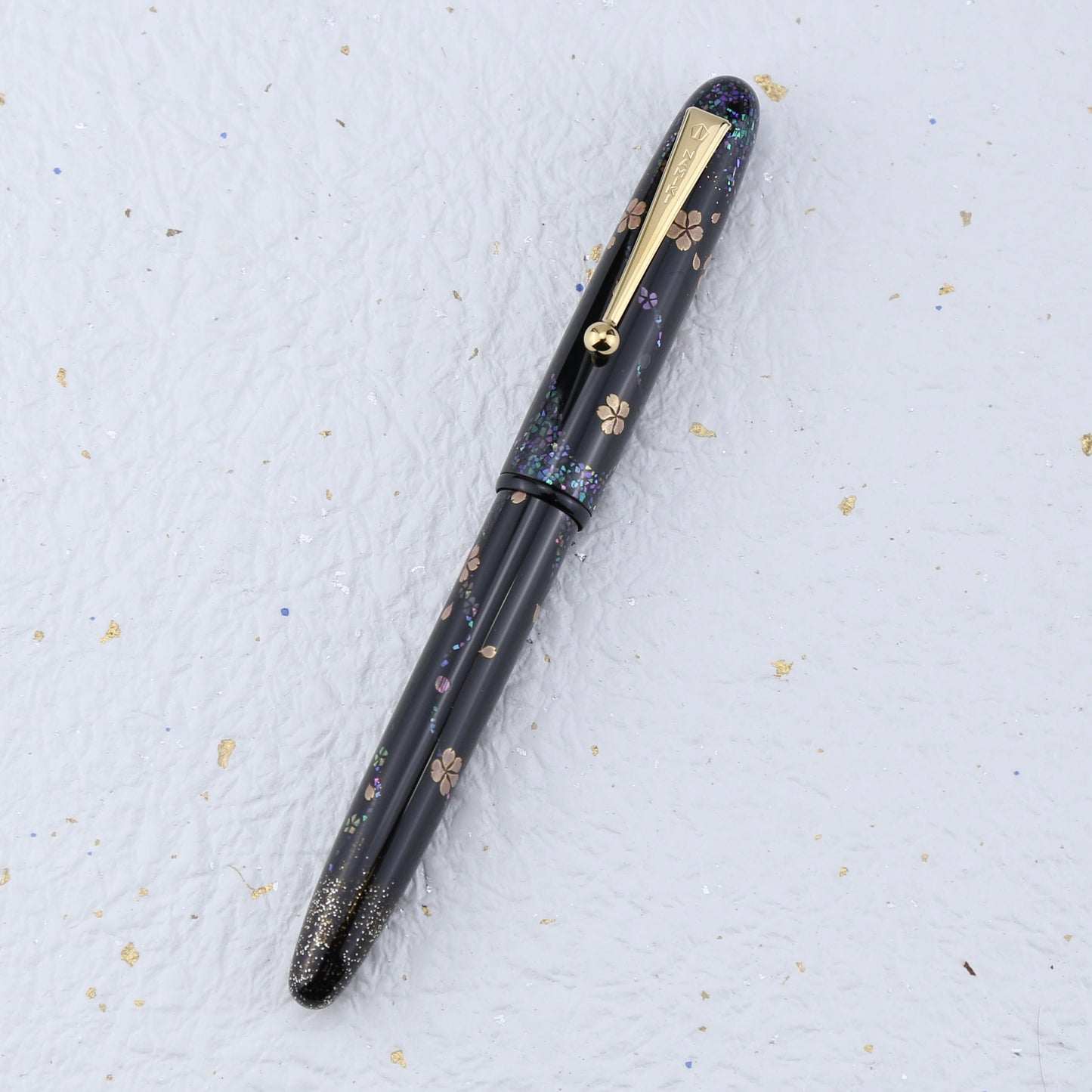 Namiki No. 10 Maki-e Fountain Pen — Cherry Blossoms at Night (夜桜)