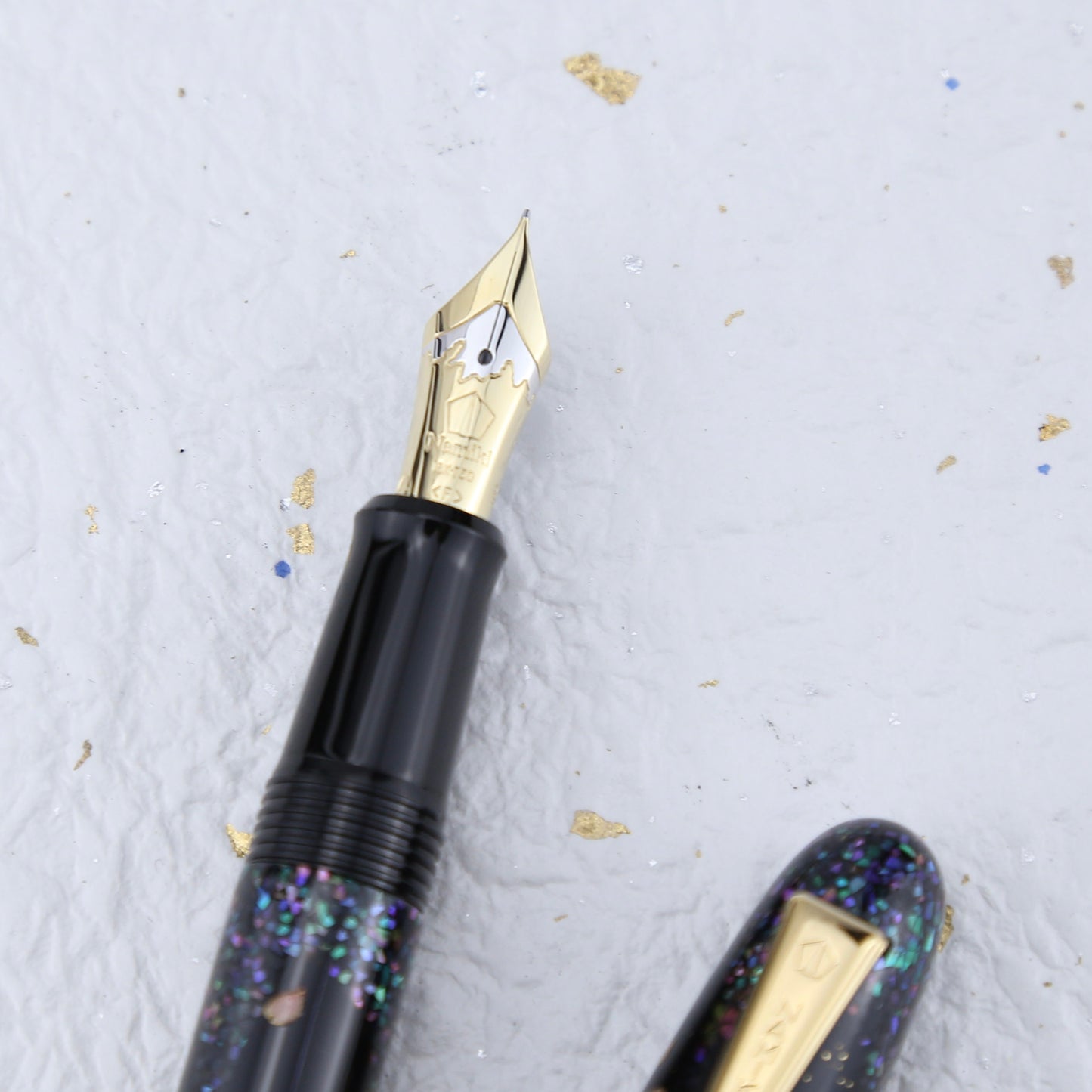 Namiki No. 10 Maki-e Fountain Pen — Cherry Blossoms at Night (夜桜)