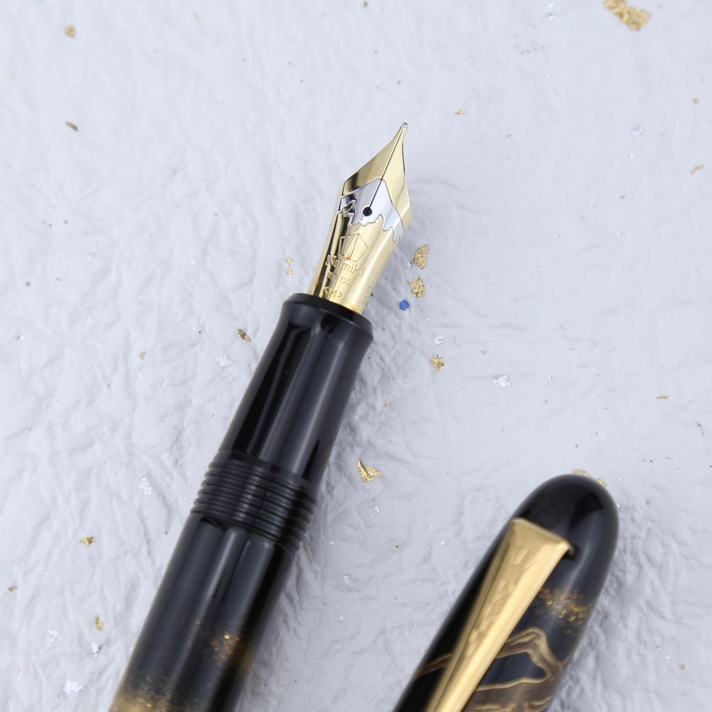 Namiki No. 10 Maki-e Fountain Pen — Pigeon & Persimmon | Discontinued