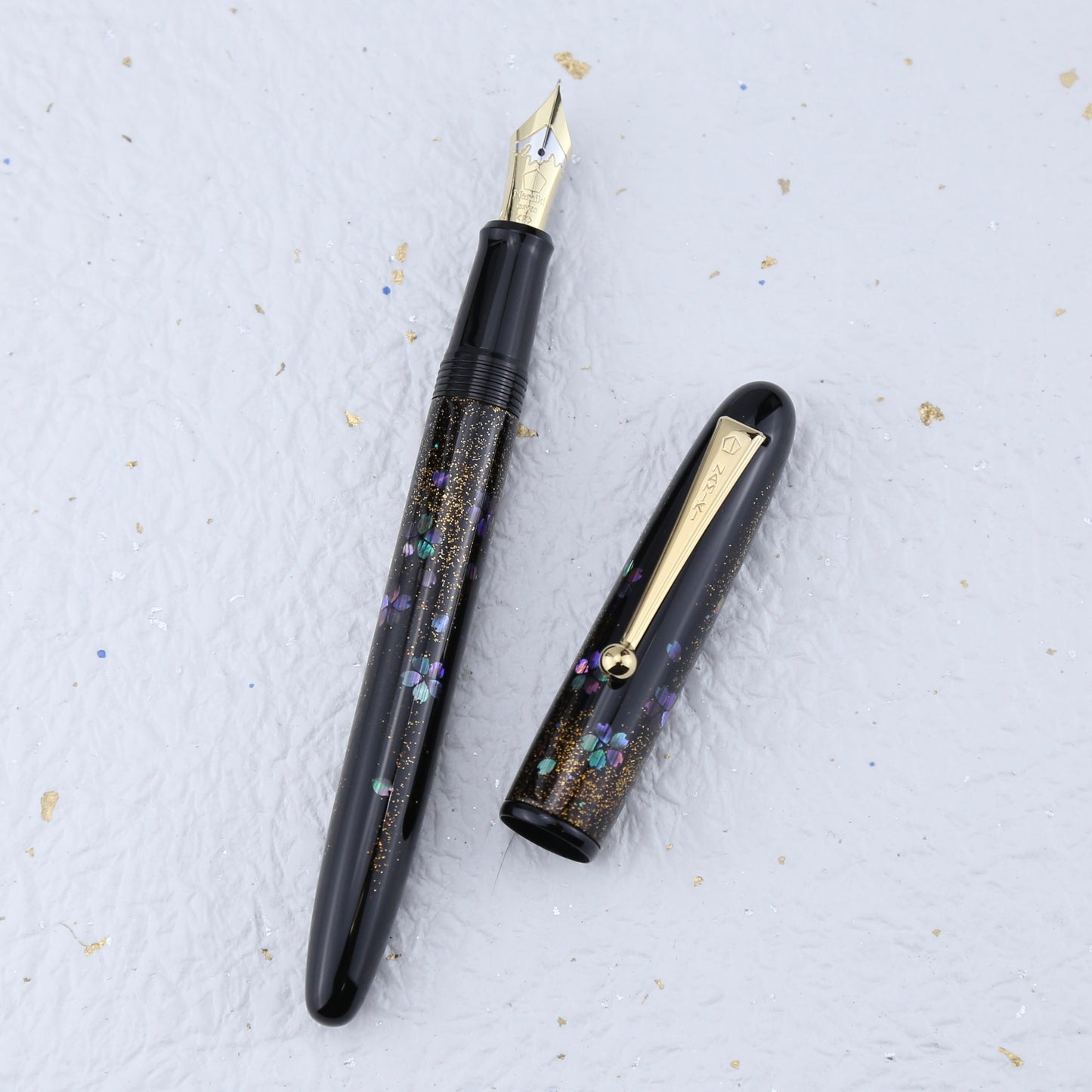 Namiki No. 10 Maki-e Fountain Pen — Yozakura Raden