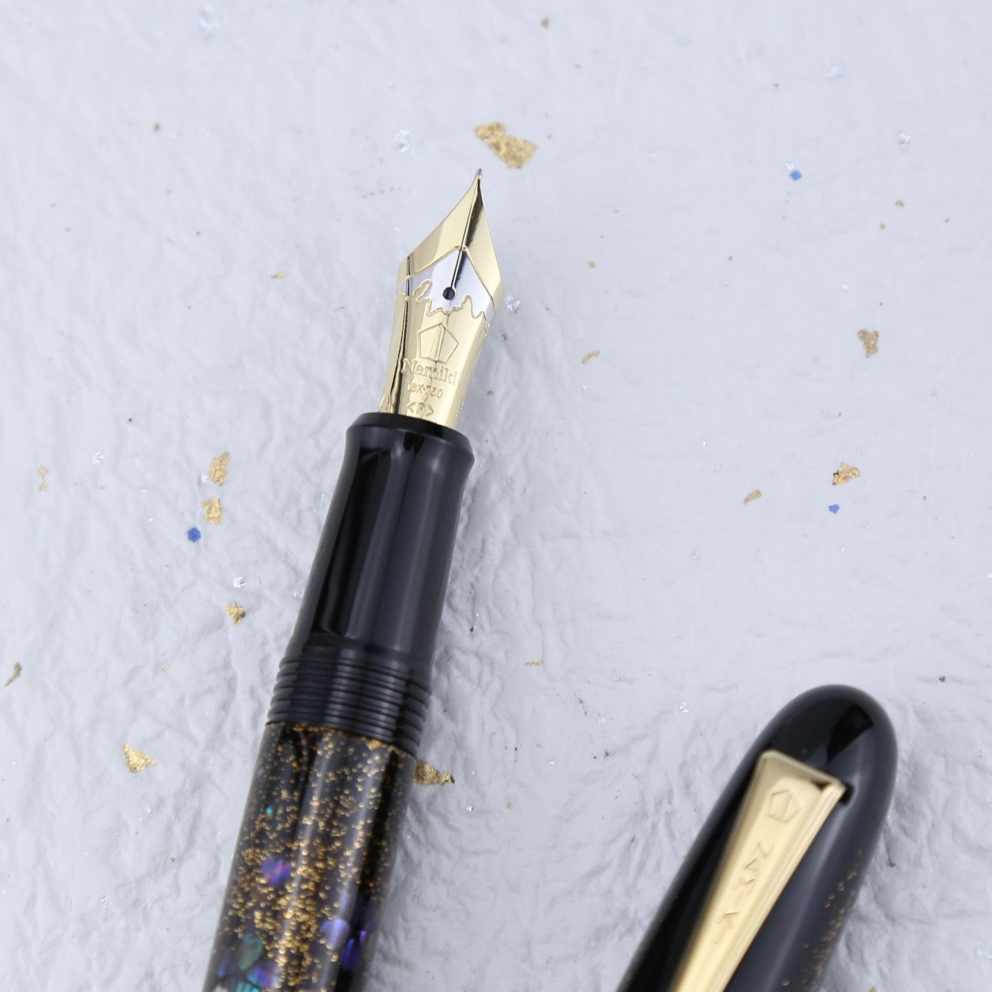 Namiki No. 10 Maki-e Fountain Pen — Yozakura Raden