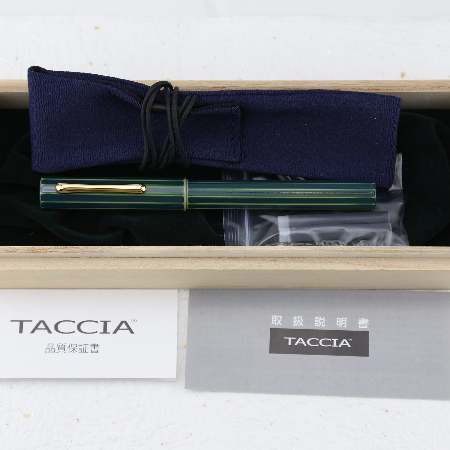 Taccia Kakutate “Midori-Yanagi” Fountain Pen