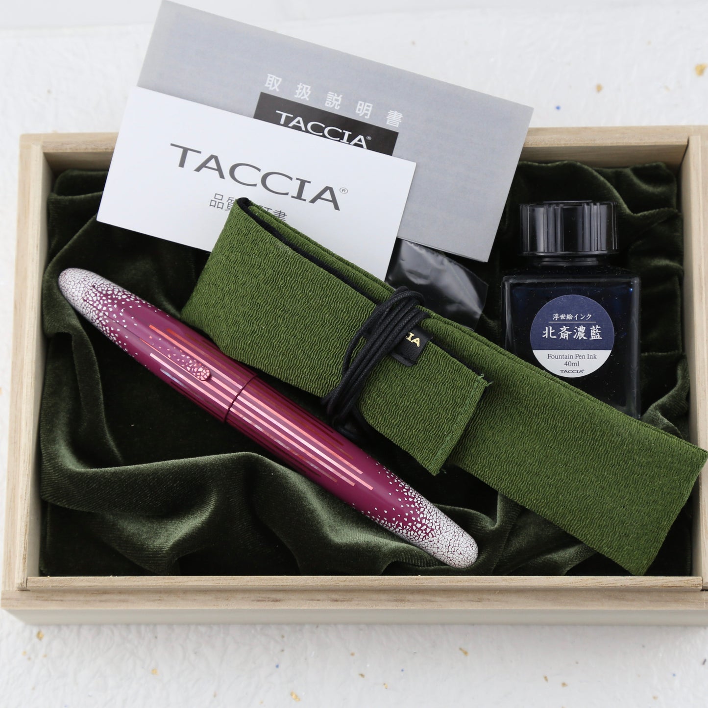 Taccia Miyabi Empress Pearl Dawn (Hakuro Asa)
