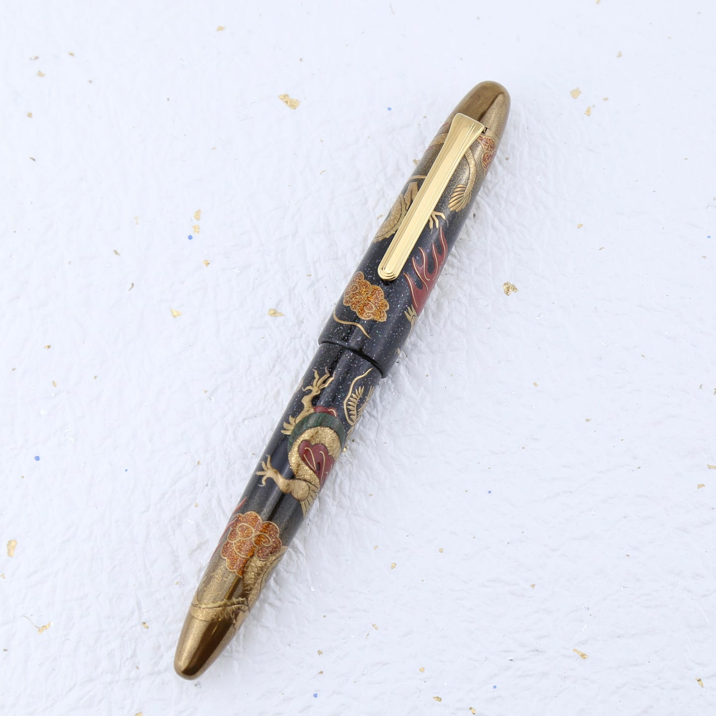 Sailor Maki-e Twin Dragons and Flaming Pearl Fountain Pen