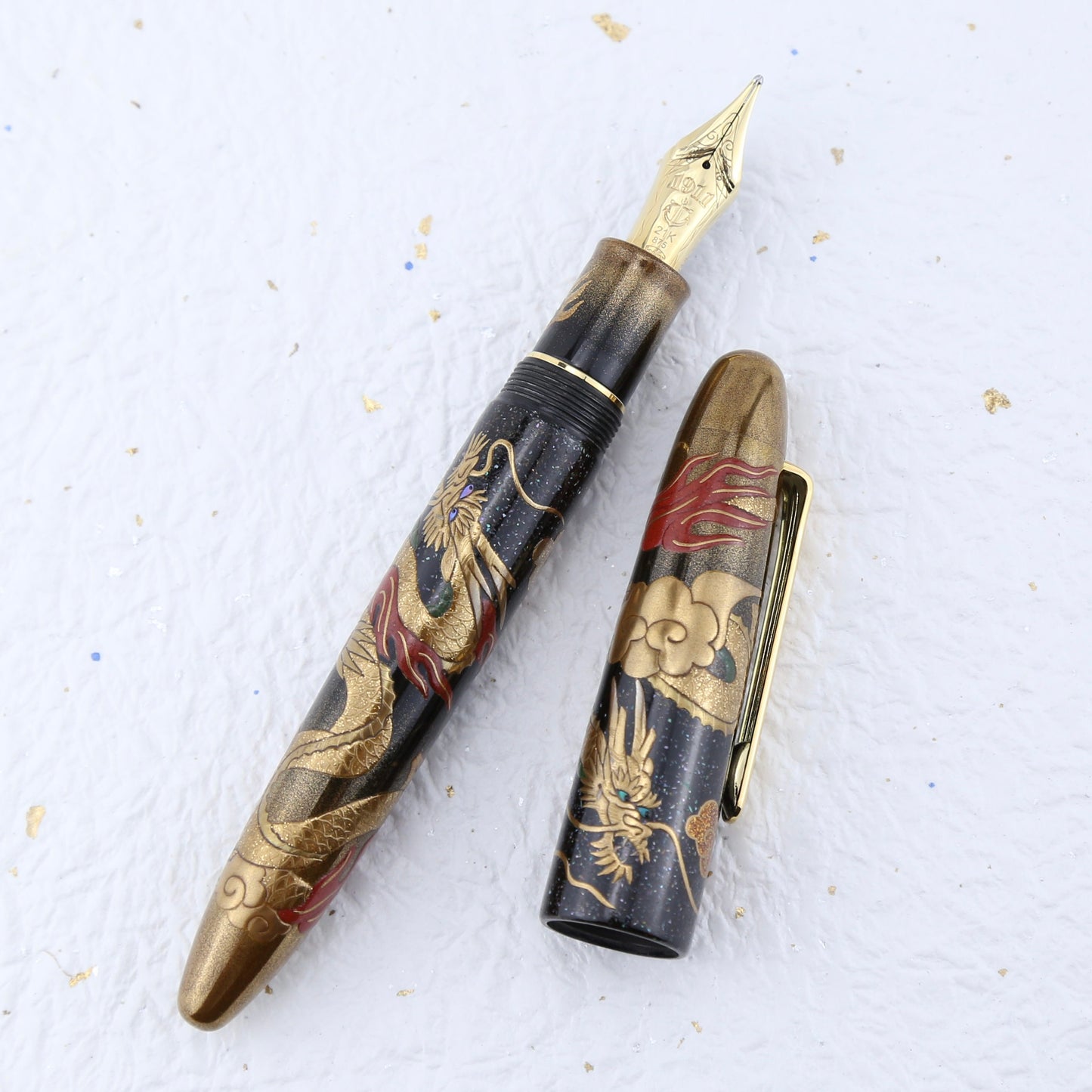 Sailor Maki-e Twin Dragons and Flaming Pearl Fountain Pen