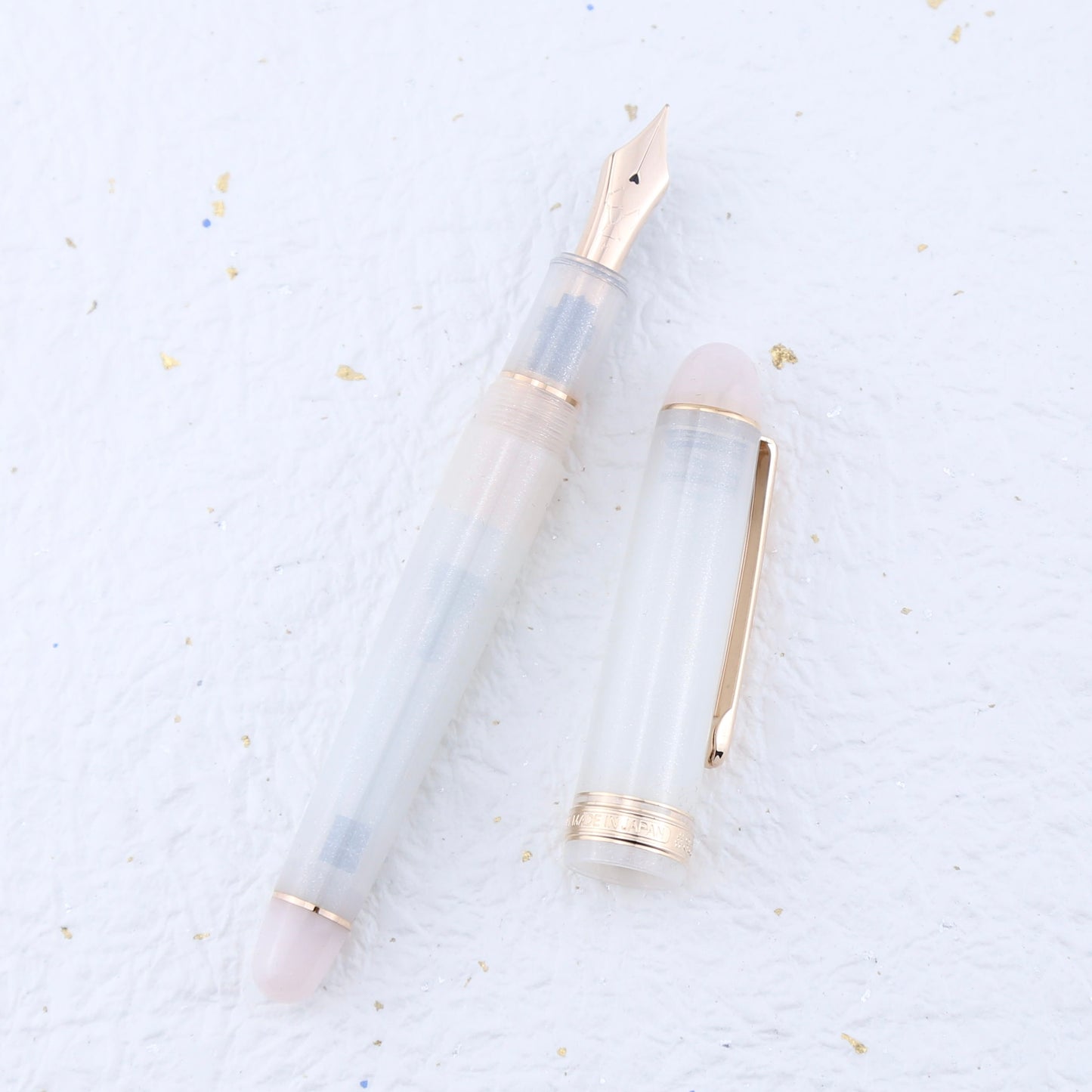 Hachimonjiya × Platinum Limited Edition Fountain Pen “First Snow”