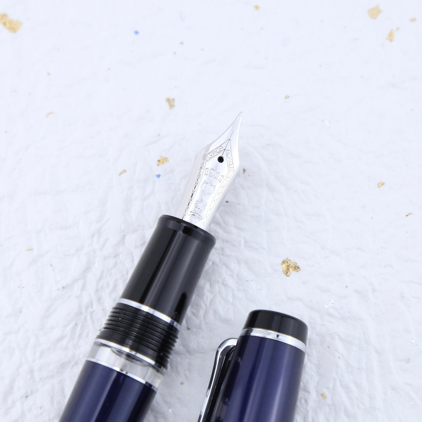 Sailor Shumi no Bungubako Limited Edition Realo — Naginata Togi NMF