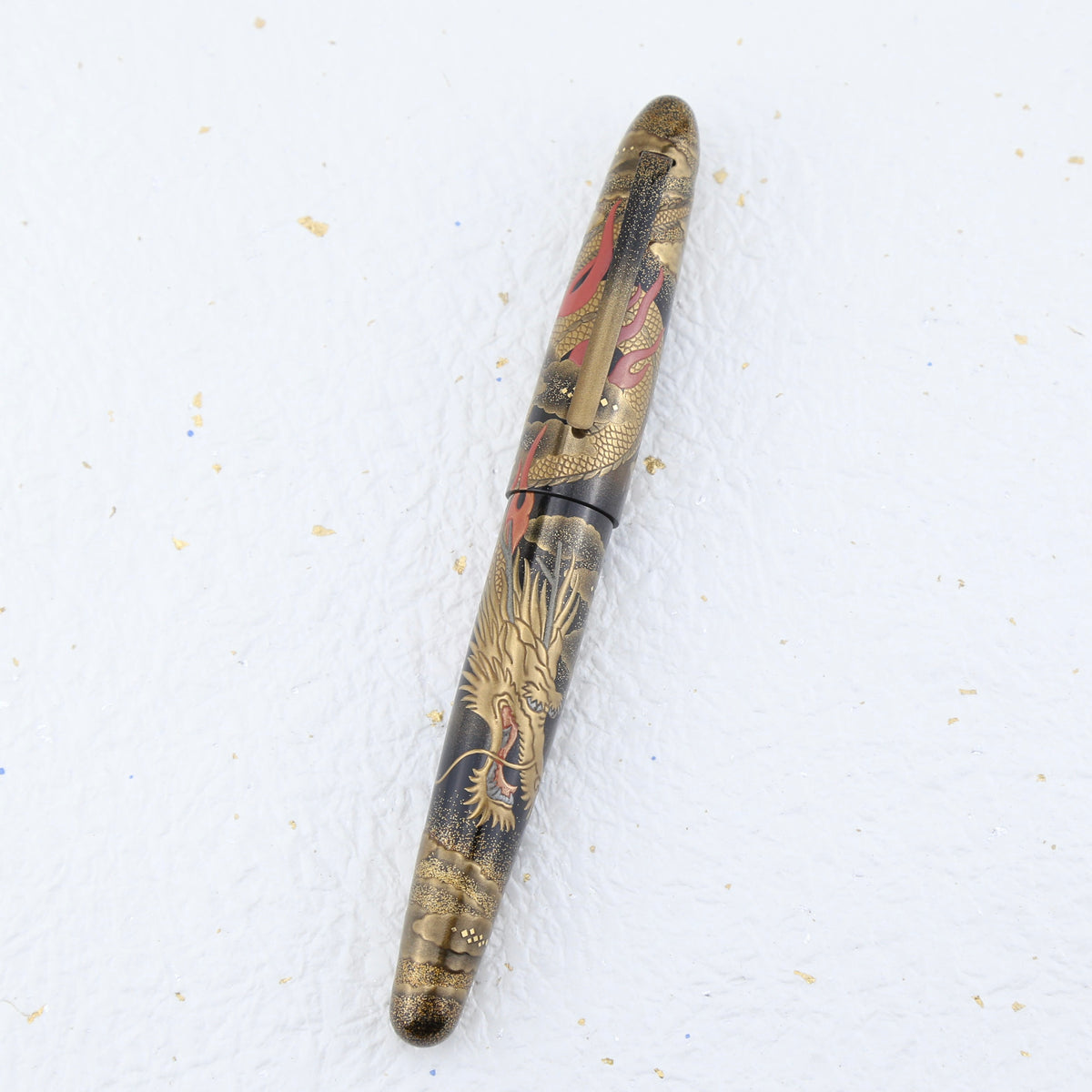 TACCIA Miyabi Empress Maki-e Dragon Fountain Pen (Ryū)