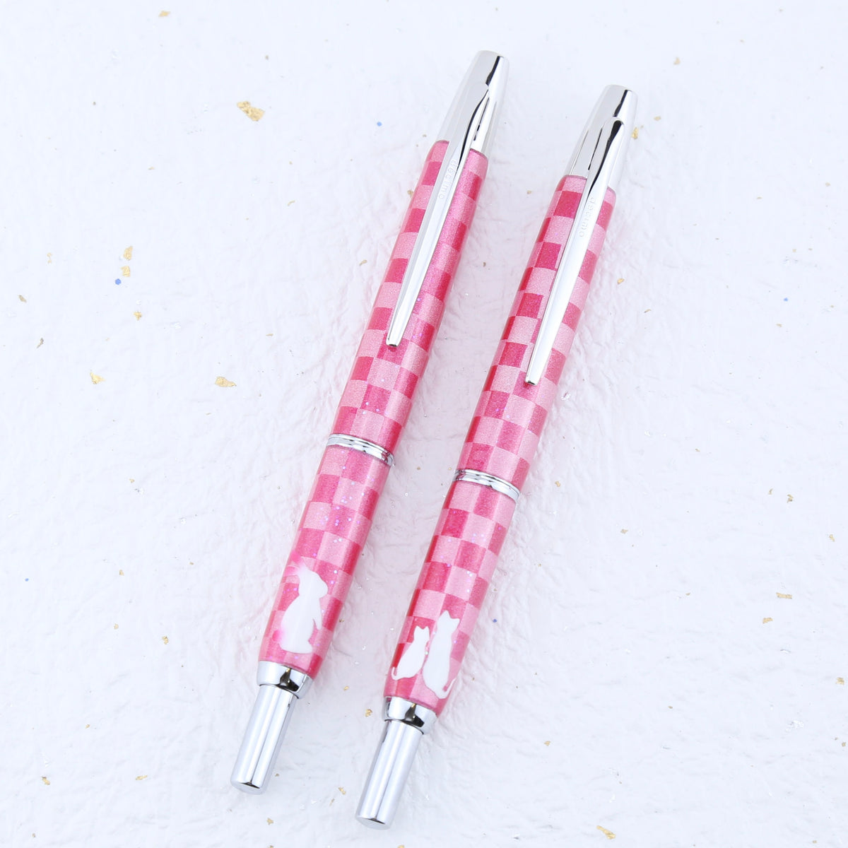 Capless Customised Decimo Pink Checkered Cat & Rabbit